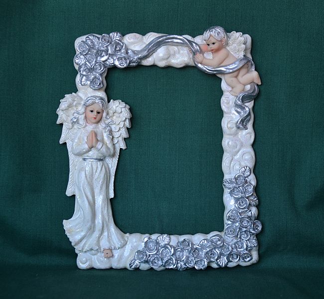 Rámeček Andělé - velikost 14x17x2,5cm