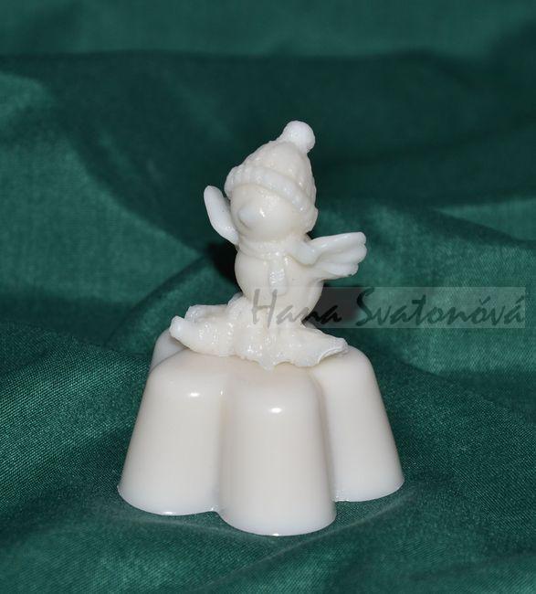 Ptáček v kulichu (květ) výška 7,5cm