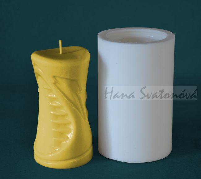 Hyperbola velká - výška 12,5cm