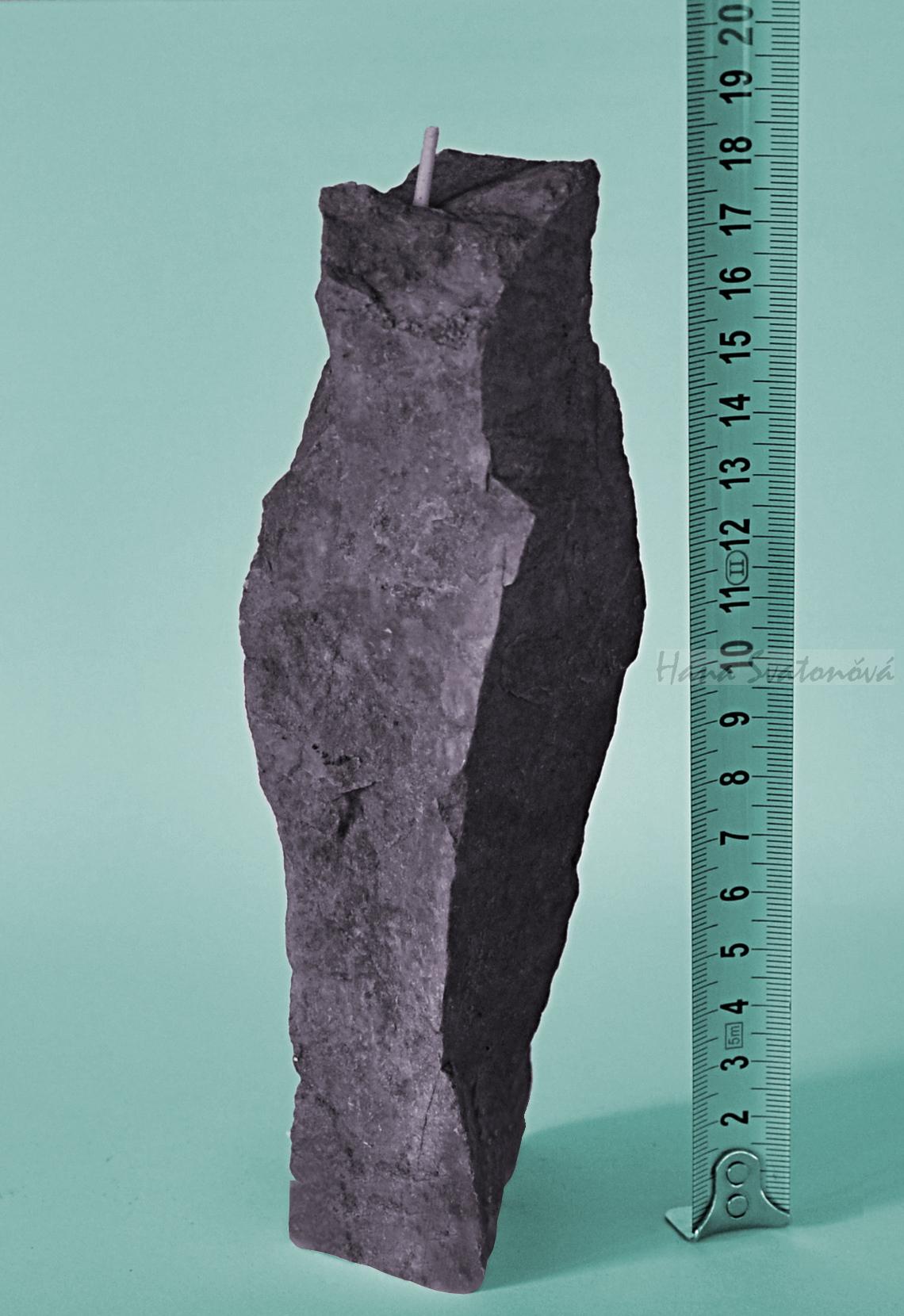 Kámen 37 - výška 18cm