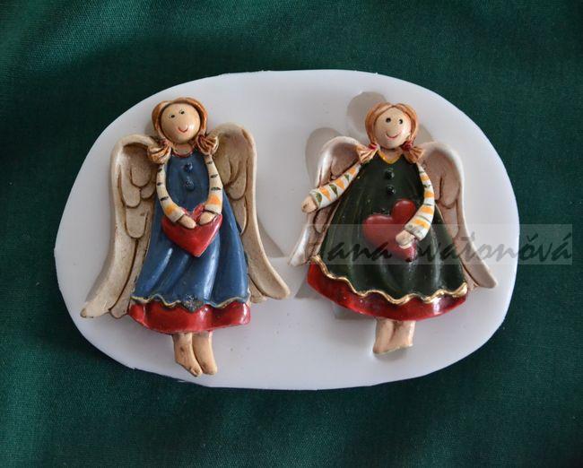 Relief 2 Andělíčci se srdíčkem - vel 5,5cm