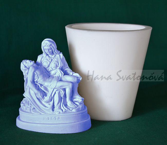 Pieta - výška 8,5cm