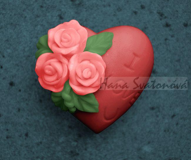 Srdce LOVE vel. 5,5cm