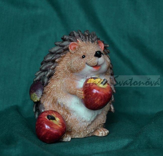 Ježek s jablíčkama - výška 9cm