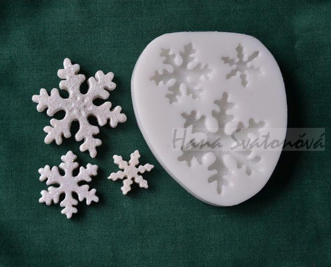 Relief 3 sněhové vločky - vel. 3,7cm, 2,5cm, 1,7cm
