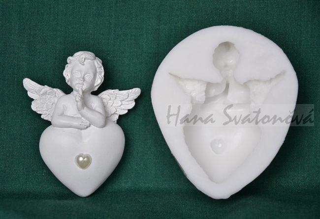 Relief Andílek a srdce - vel. 4,5x5,5cm