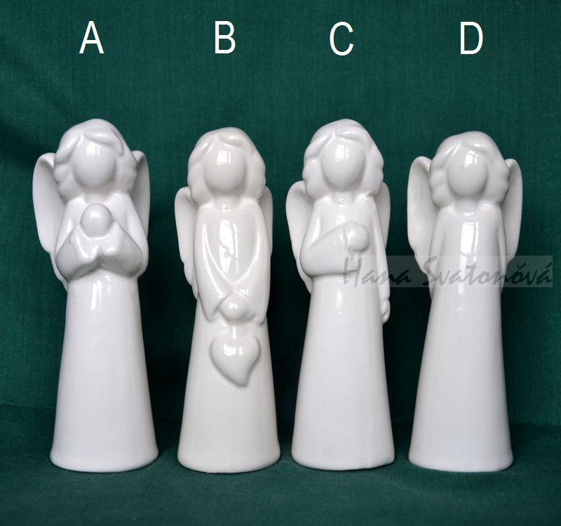 Anděl bílý se srdcem - výška 13cm