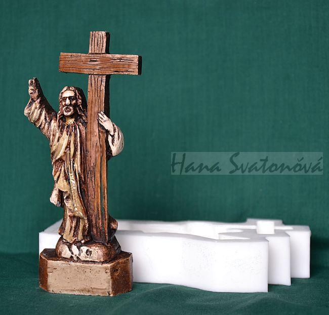 Kristus s křížem - výška 13,5cm