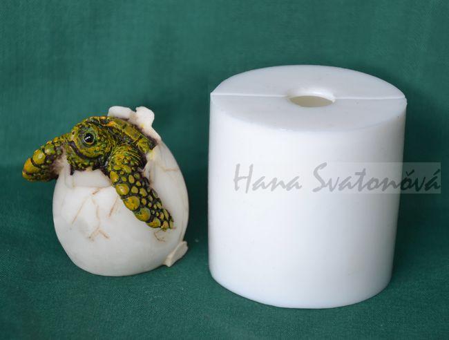 Želvička ve vajíčku - výška 4,8cm