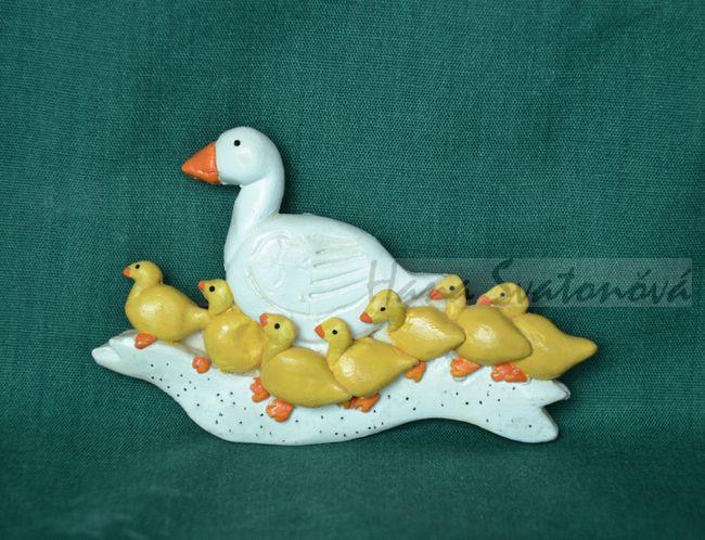 Relief Husa s housaty, vel 8x5,5cm