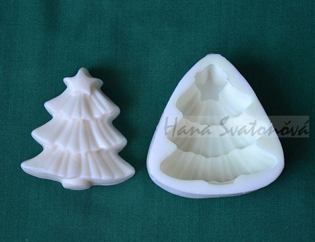Vánoční stromeček 5x5,5x2cm