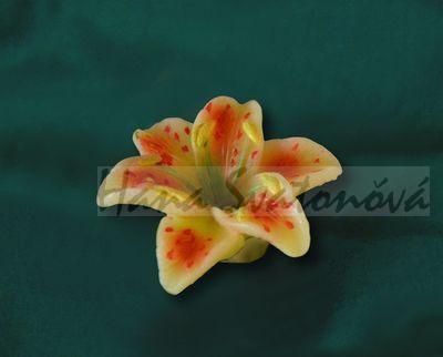 Květ Lilie, průměr 4,5cm