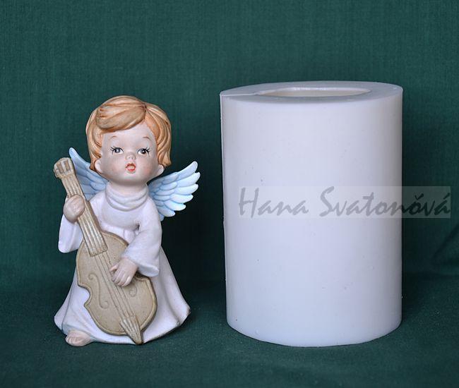 Andělíček s basou - výška 10cm