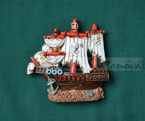 Relief Pirátská loď - vel. 6,5x7cm