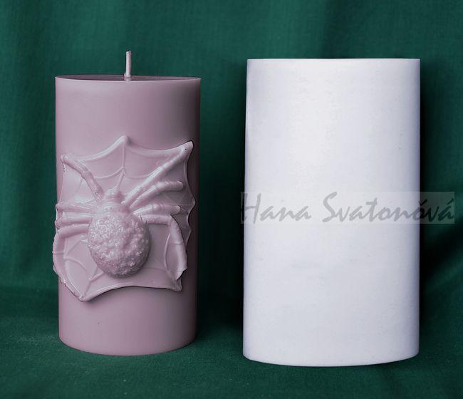 Pavouk Válec - výška 12,5cm