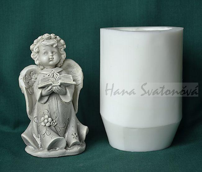 Andělíček s knihou - výška 12cm