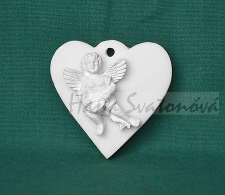 Relief srdce s andělíčkem přívěsek 2 - 4,5x4,5cm