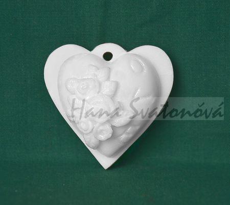 Relief srdce love přívěsek - 4,5x4,5cm