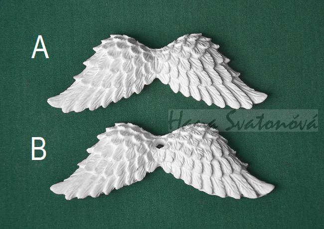 Relief andělská křídla s dírkou, vel. 10cm