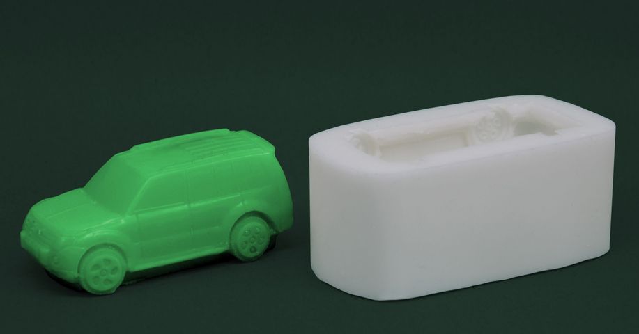 Auto Teréňák - délka 8cm
