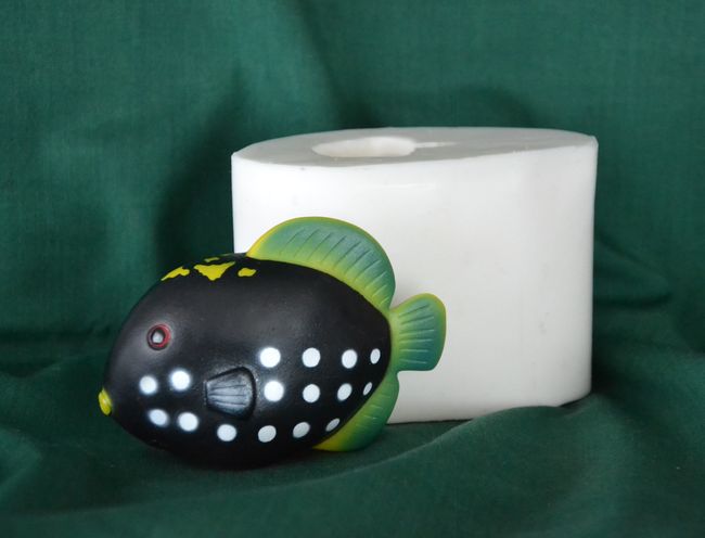 Rybka Black - výška 6,5cm