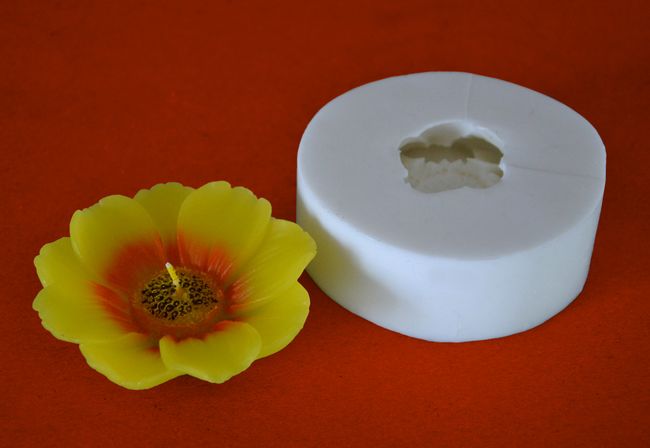 Květ - průměr 10cm