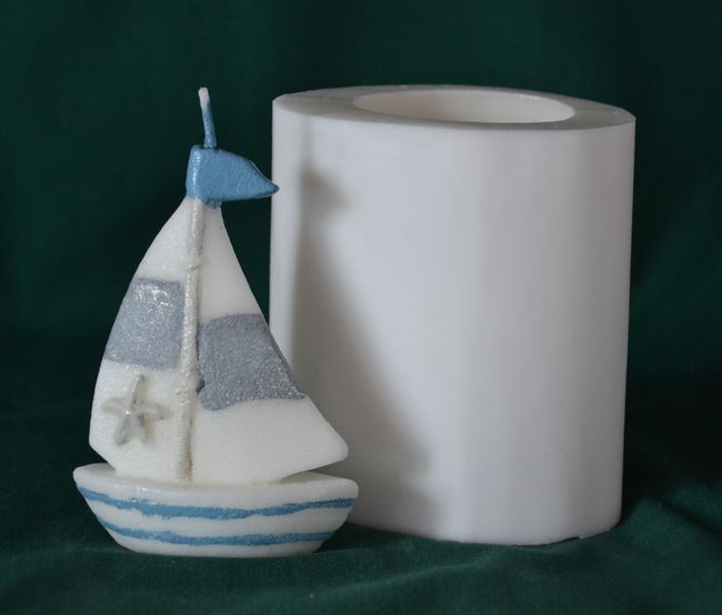 Plachetnice - výška 8,5cm
