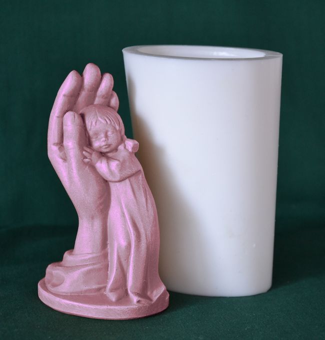 Důvěra, devčátko - výška 11,5cm