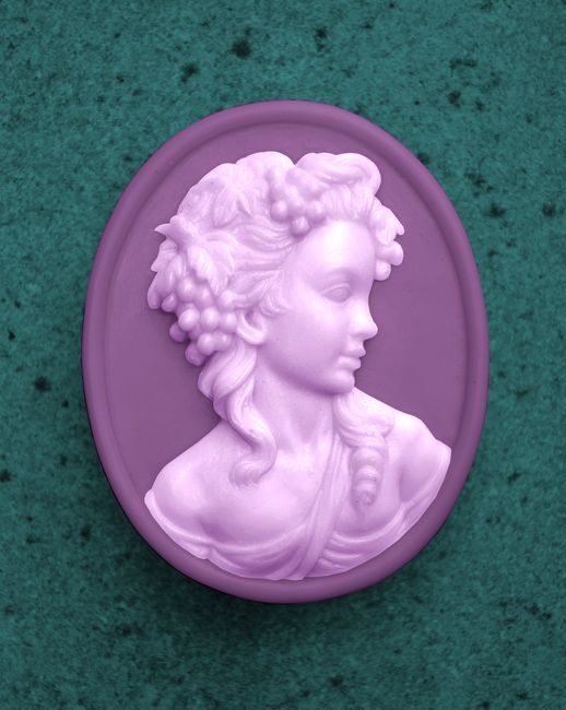 Madona - oval