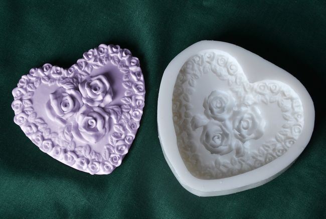 Relief Srdce ornament - vel. 7,5x7x1,5cm