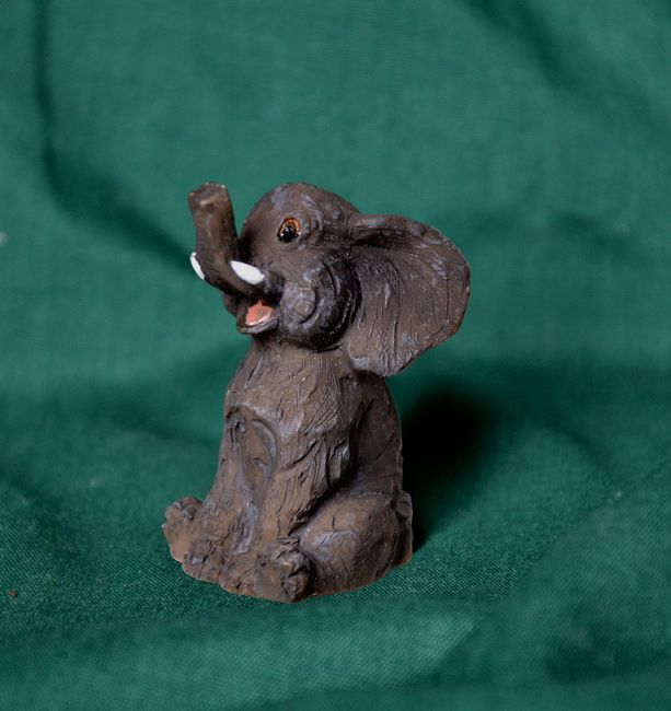 Slon malý - výška 4,8cm