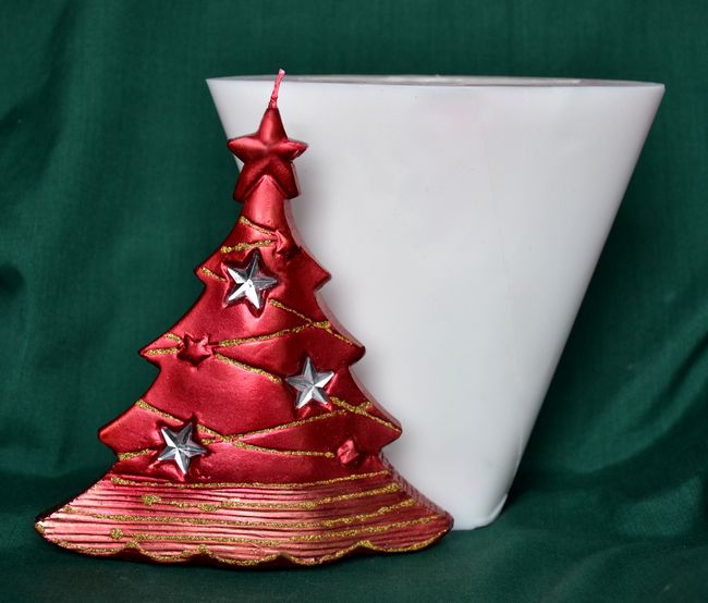 Stromeček červený široký - výška 16cm
