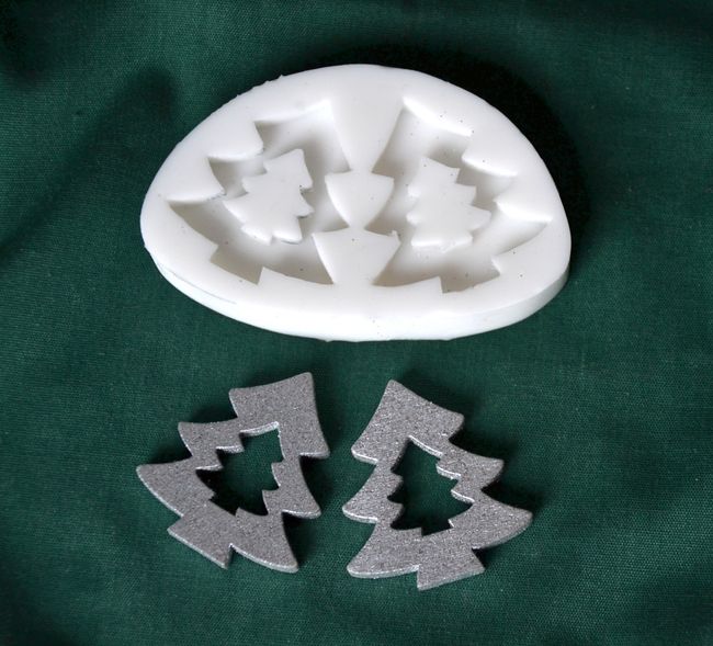 Relief 2 stromečky - vel. 3,7cm