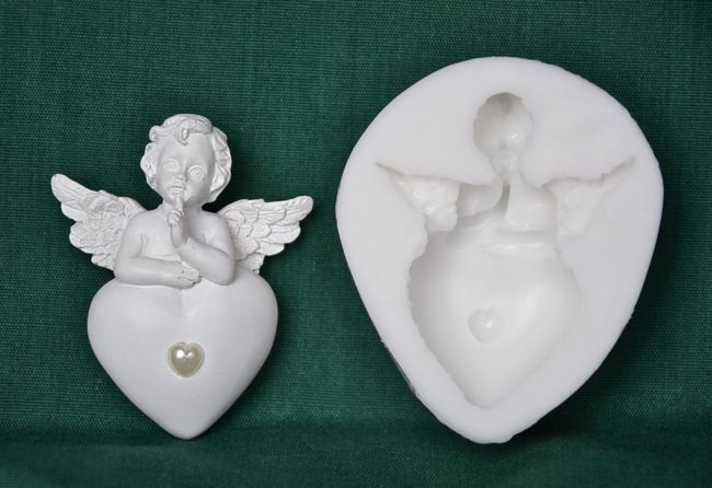Relief Andílek a srdce - vel. 4,5x5,5cm