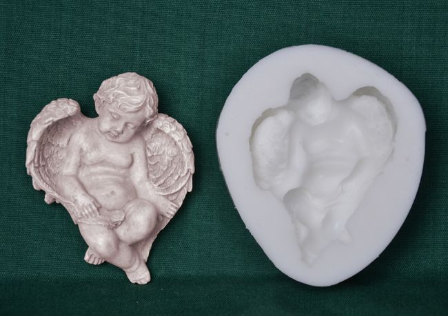 Relief Andílek na křídlech - vel. 4x5,5cm