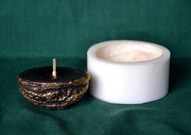 Oříšek půlka, velikost 5cm