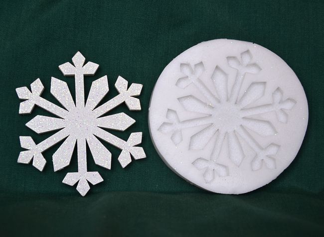 Relierf Sněhová vločka 1 - průměr7,5cm