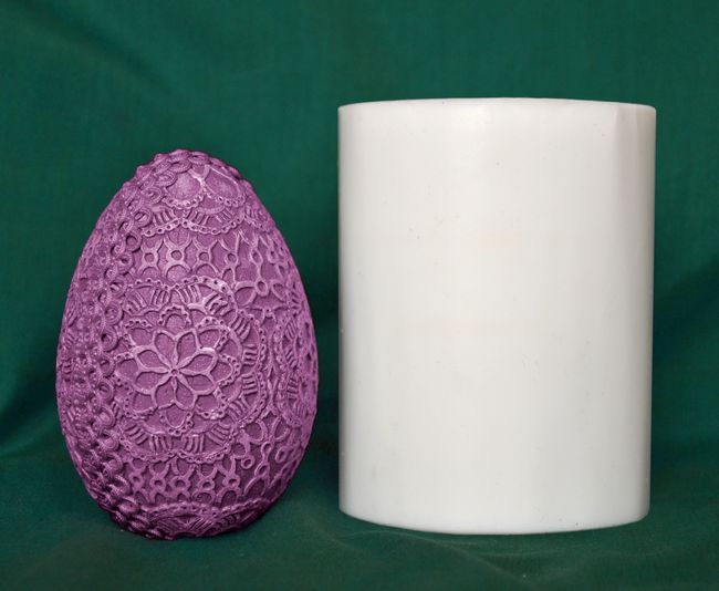 Vajíčko velké s krajkou výška 9,5cm