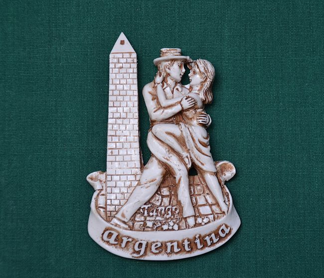 Relief Argentinské tango 1, velikost 5,5x8,5cm