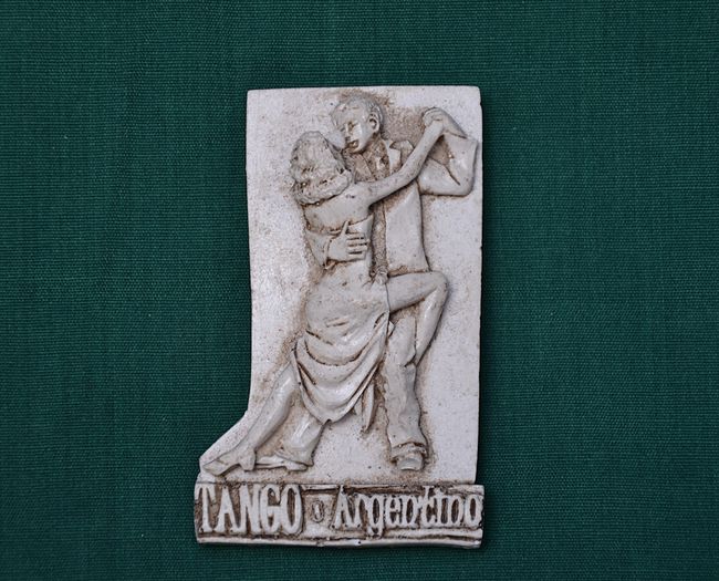 Relief Argentinské tango 2, velikost 4,5x7,5cm
