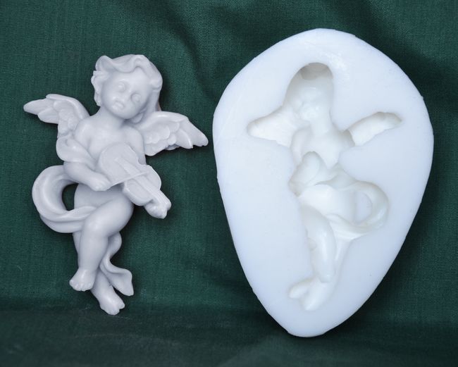 Relief Andělíček s housličkama - vel. 10cm