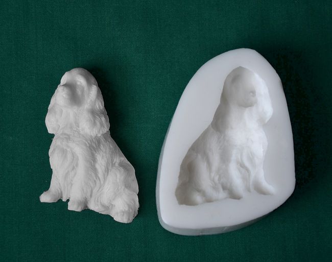 Relief Pes Kokršpaněl, vel 4x5,7cm