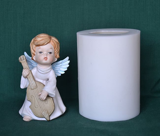 Andělíček s basou - výška 10cm