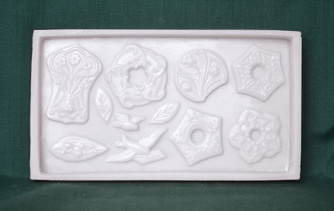 Relief Tabulka 4