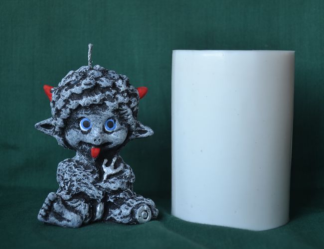 Čertík - výška 9,5cm