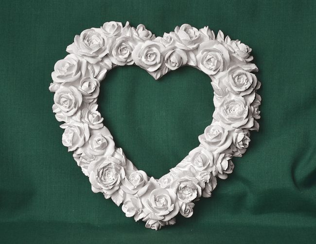 Rámeček Sdce s růžemi - velikost 15x14,5cm