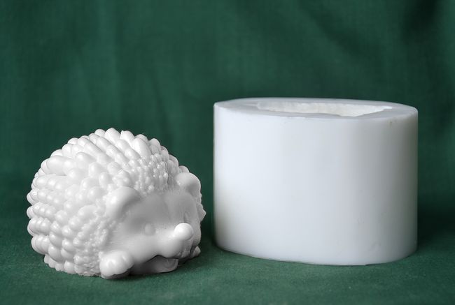 Ježek - vel. 5x6,5x4cm