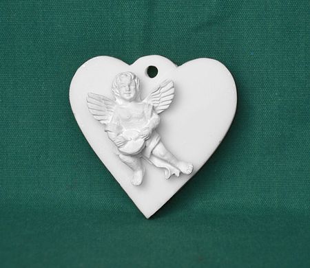 Relief srdce s andělíčkem přívěsek 2 - 4,5x4,5cm