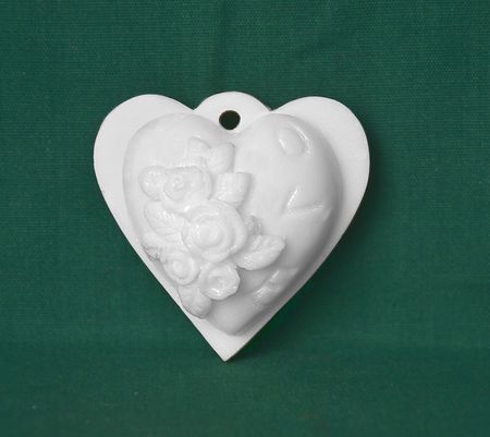 Relief srdce love přívěsek - 4,5x4,5cm
