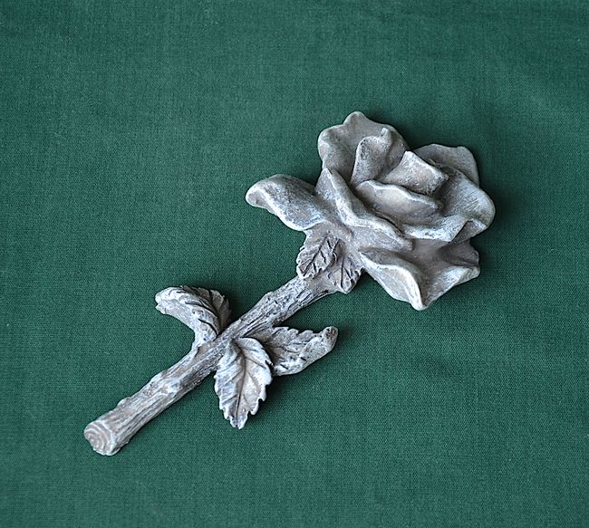 Relierf Růže - velikost 6x13cm